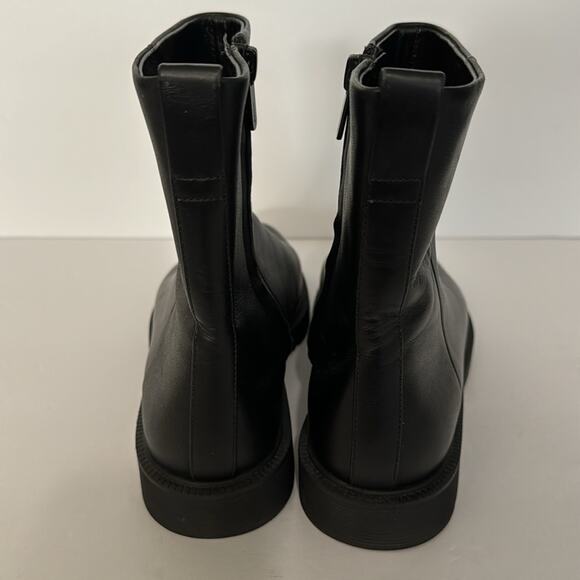 Vince Women’s Leather Black Boots Size 7 Water Resistant - Picture 4 of 7